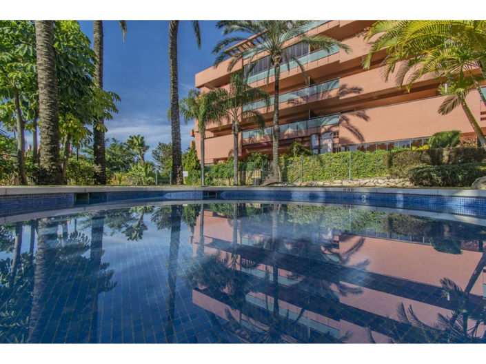 Image No.42-3 Bed Apartment for sale