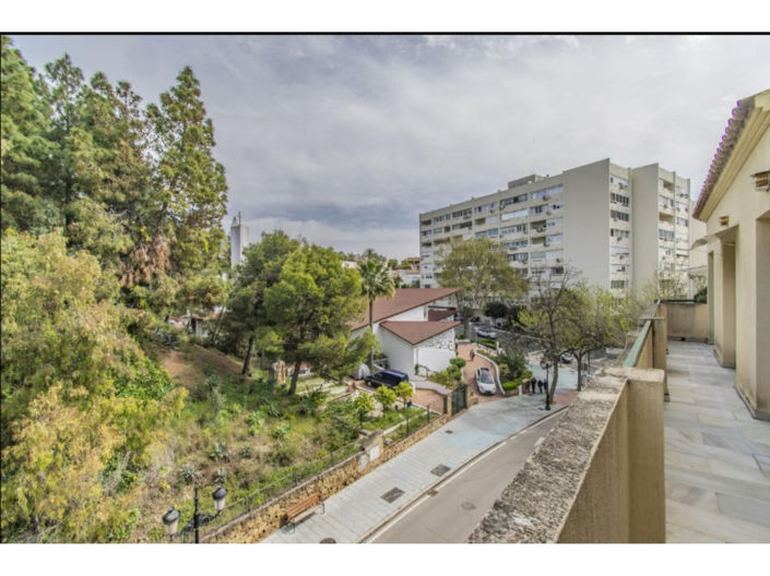 Image No.16-4 Bed Apartment for sale