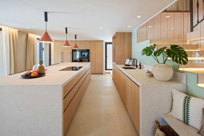 Image No.19-5 Bed House for sale