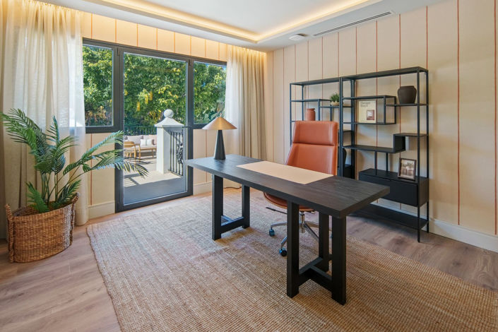 Image No.30-5 Bed House for sale
