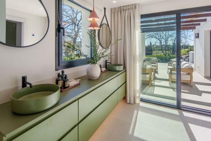 Image No.39-5 Bed House for sale