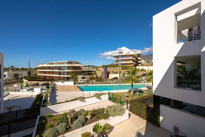 Image No.21-3 Bed Apartment for sale