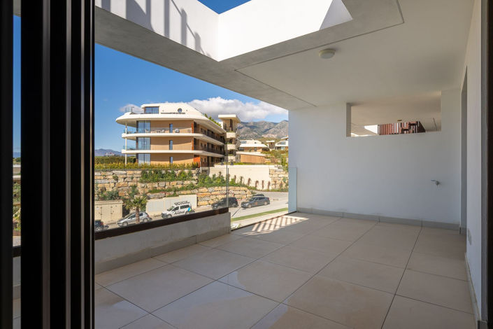 Image No.17-2 Bed Apartment for sale