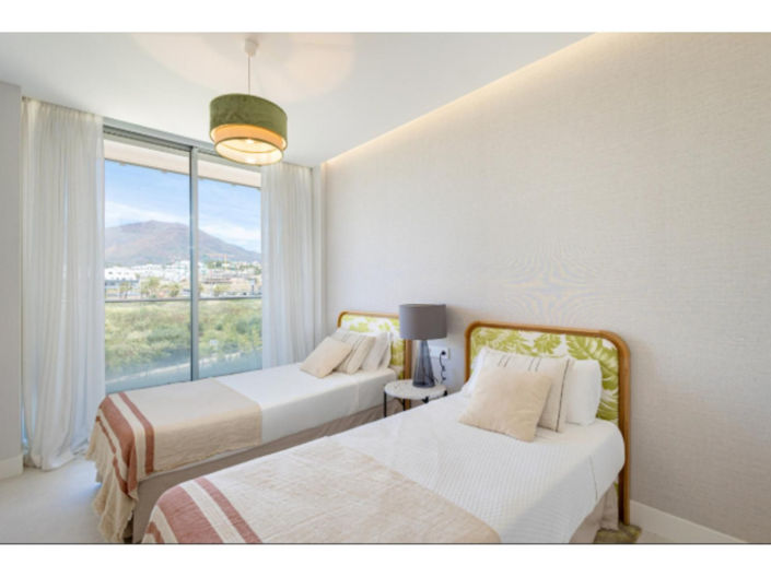 Image No.14-3 Bed Apartment for sale