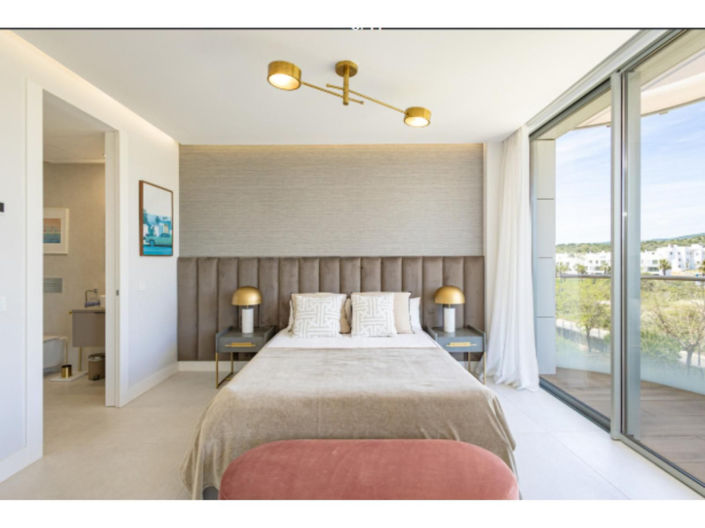 Image No.9-3 Bed Apartment for sale
