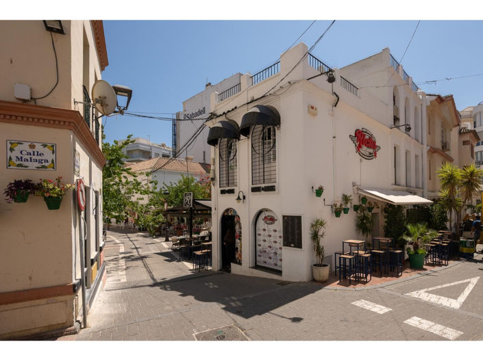 Image No.22-2 Bed Apartment for sale