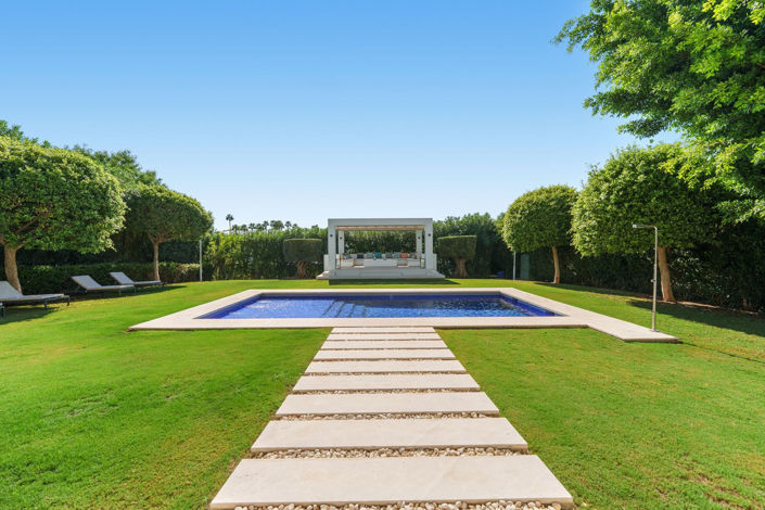 Image No.28-6 Bed House for sale