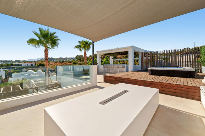 Image No.33-6 Bed House for sale