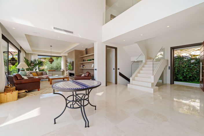 Image No.28-6 Bed House for sale