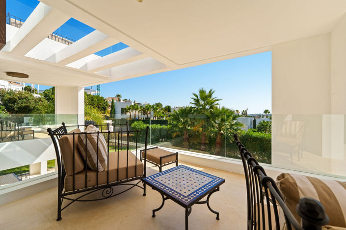 Image No.34-6 Bed House for sale