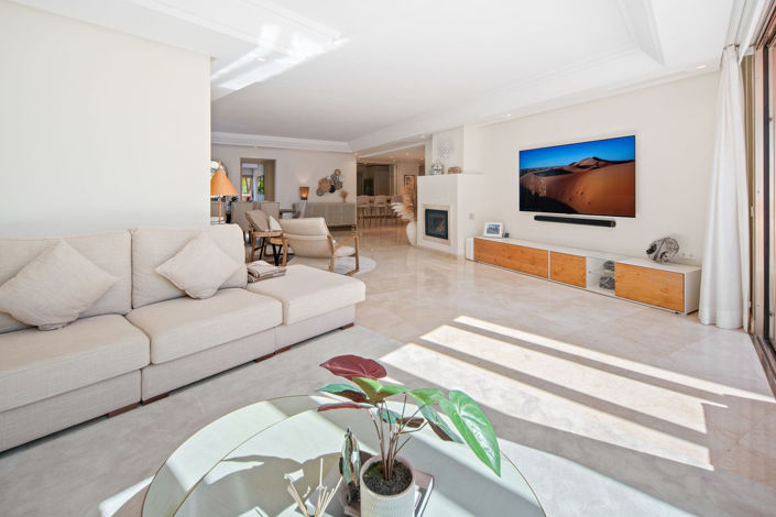 Image No.7-3 Bed Apartment for sale