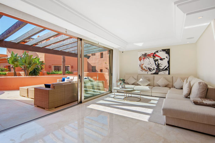 Image No.8-3 Bed Apartment for sale