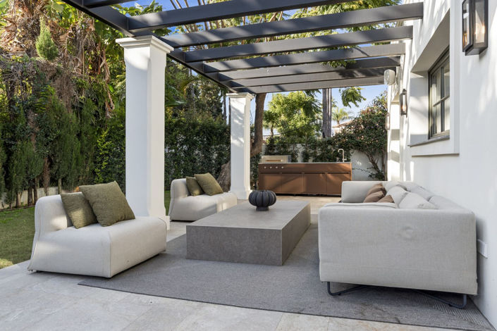 Image No.36-5 Bed House for sale