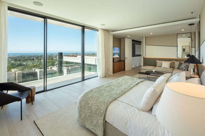 Image No.17-7 Bed House for sale