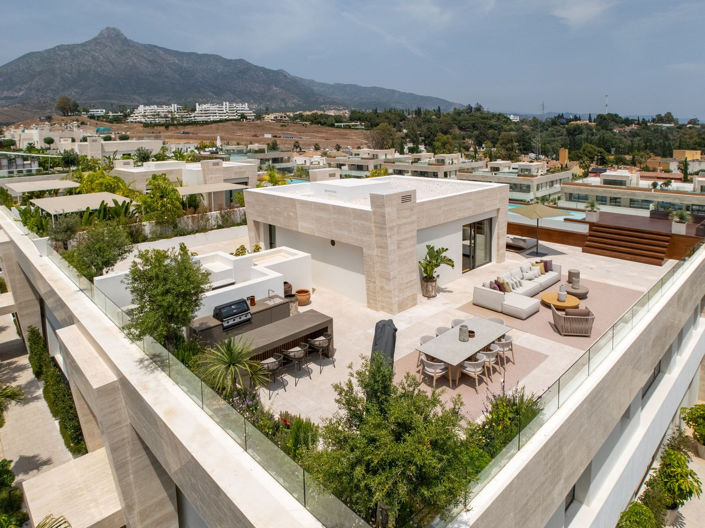Image No.34-4 Bed House for sale