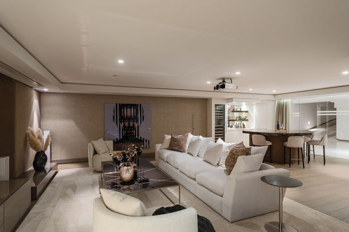 Image No.20-4 Bed House for sale
