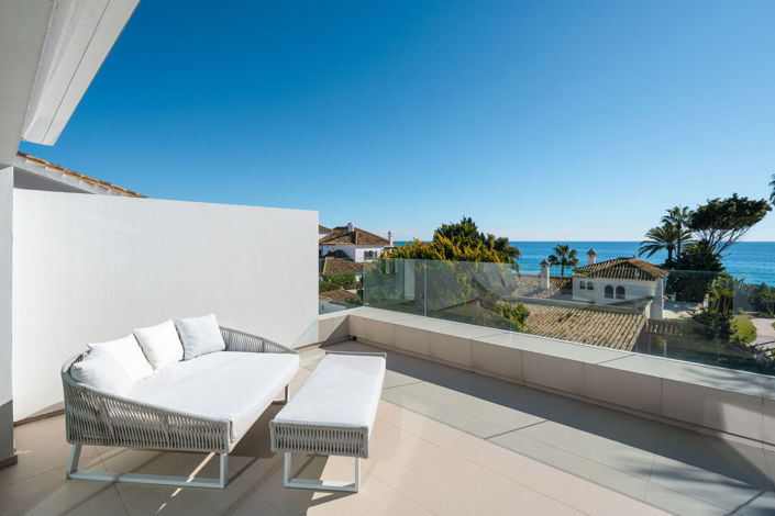 Image No.30-4 Bed House for sale