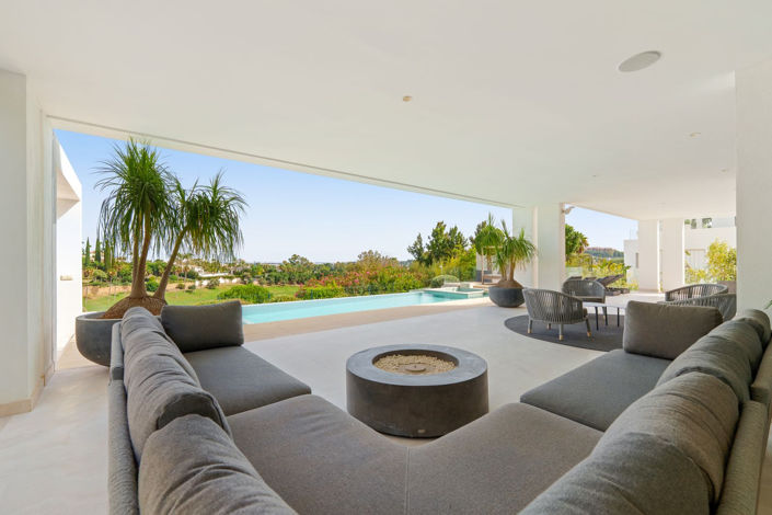 Image No.21-5 Bed House for sale