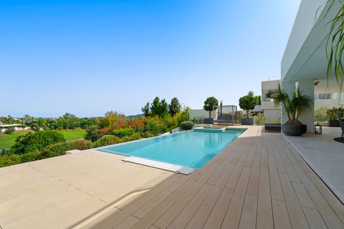 Image No.23-5 Bed House for sale