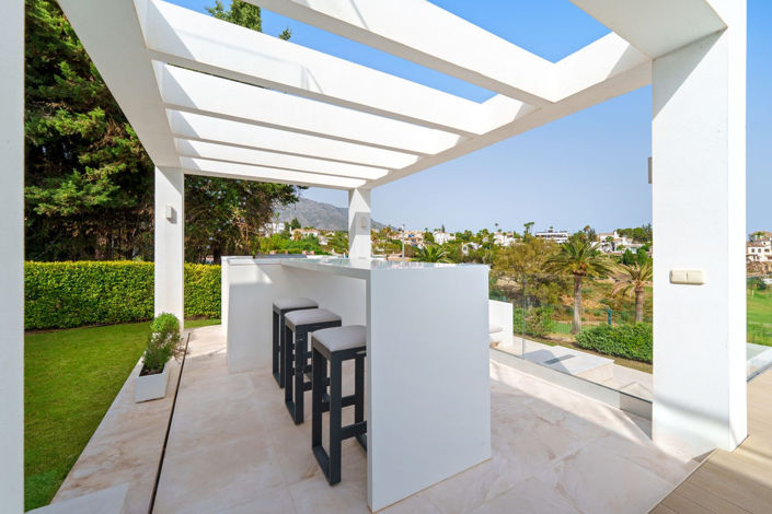 Image No.42-5 Bed House for sale