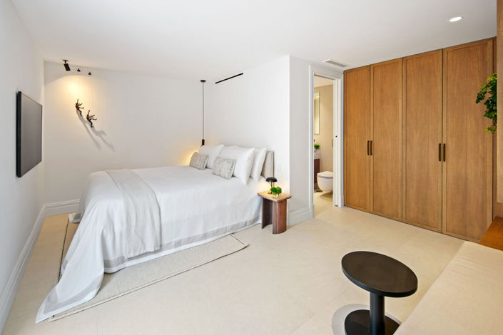Image No.30-4 Bed House for sale