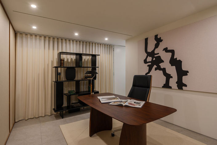 Image No.18-4 Bed House for sale