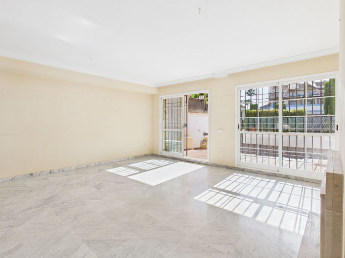 Image No.3-Maison de 4 chambres à vendre à Marbella