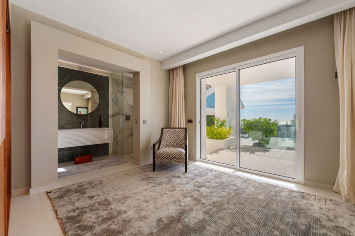 Image No.39-9 Bed House for sale