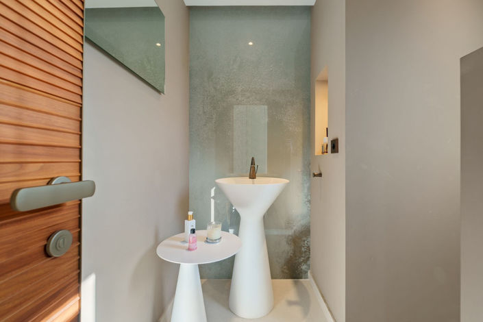 Image No.41-9 Bed House for sale