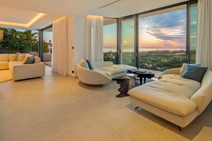 Image No.38-4 Bed House for sale
