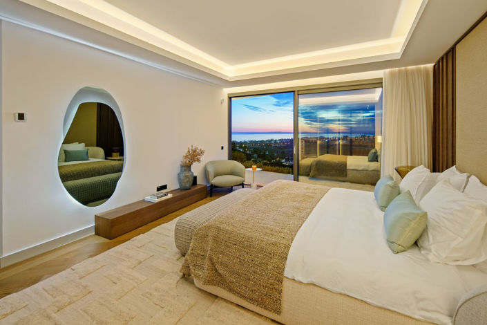Image No.43-4 Bed House for sale