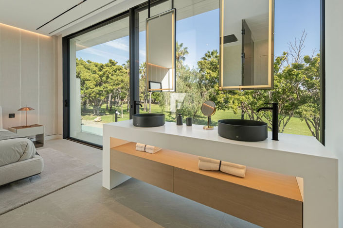 Image No.29-3 Bed House for sale