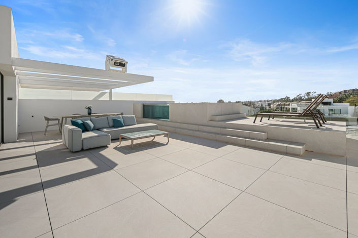 Image No.45-3 Bed House for sale