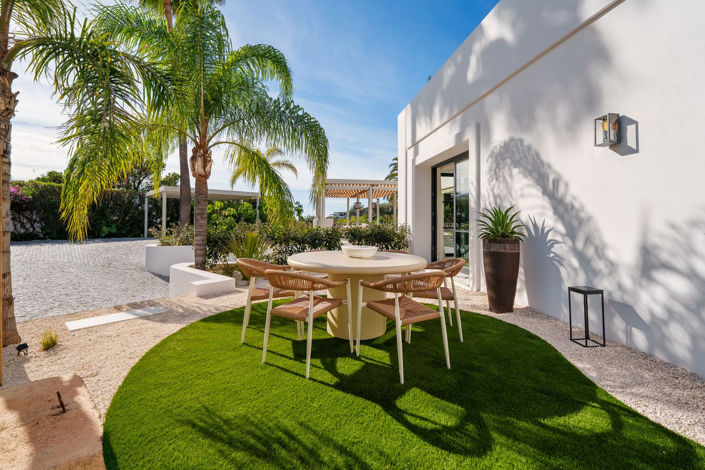 Image No.28-5 Bed House for sale