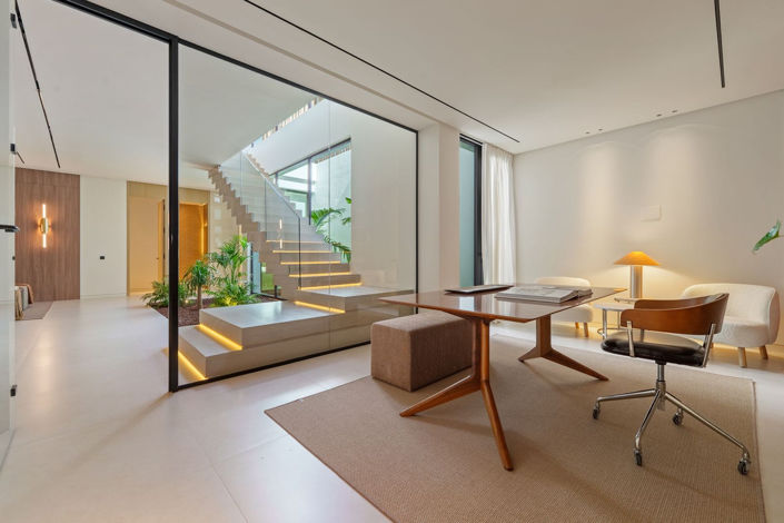 Image No.39-5 Bed House for sale