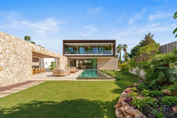 Image No.43-5 Bed House for sale
