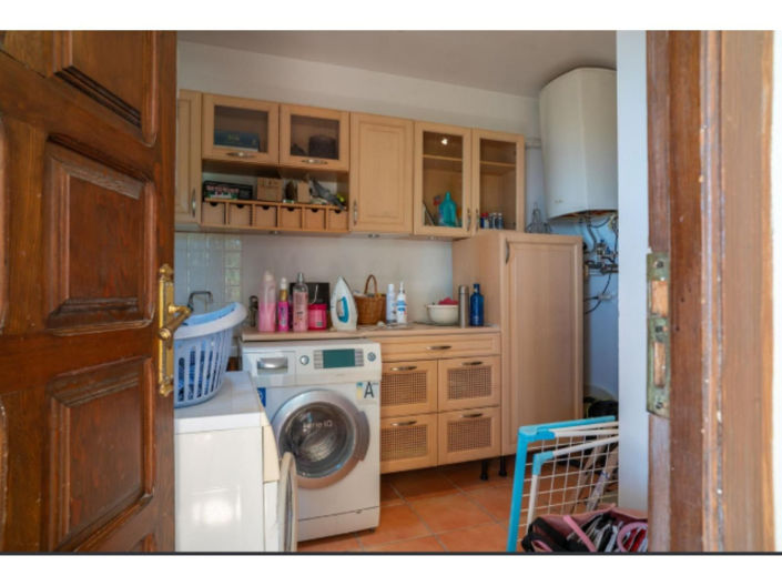 Image No.26-6 Bed House for sale