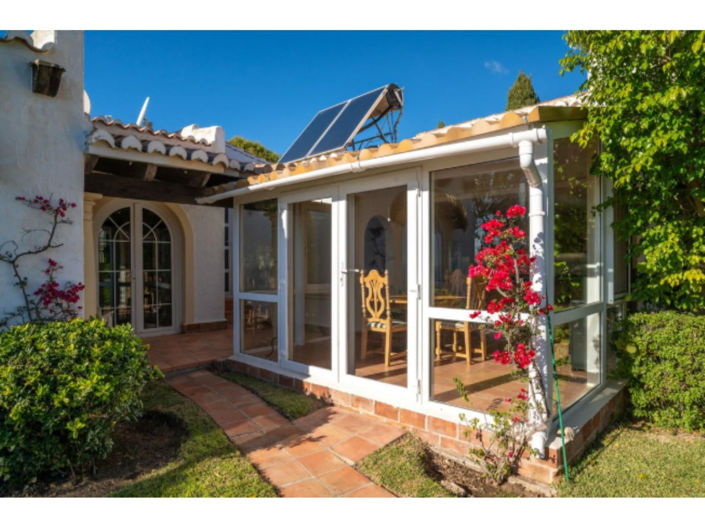 Image No.31-6 Bed House for sale