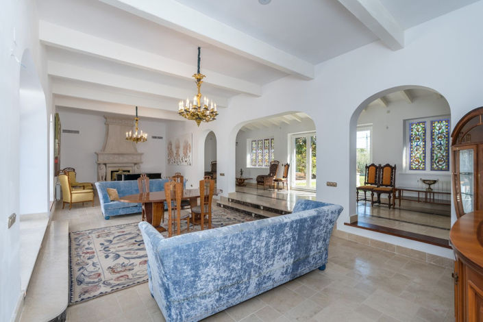 Image No.16-5 Bed House for sale