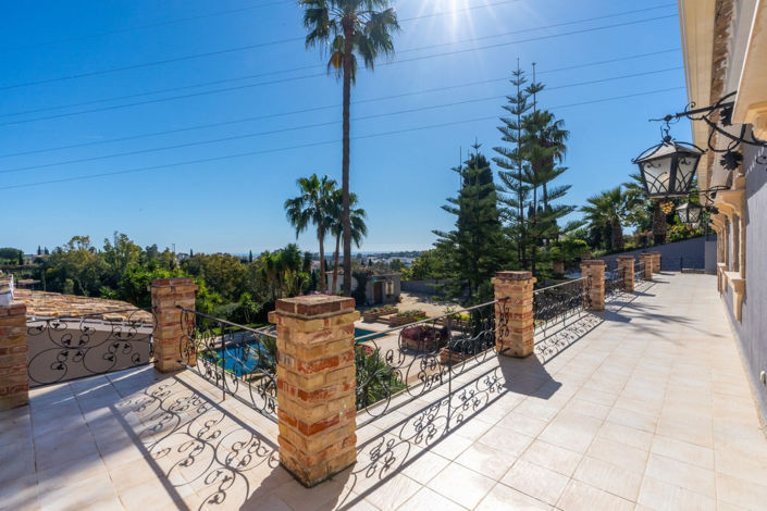 Image No.35-5 Bed House for sale