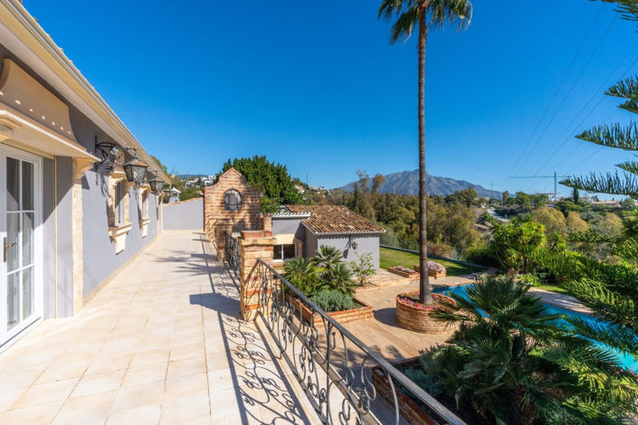 Image No.37-5 Bed House for sale