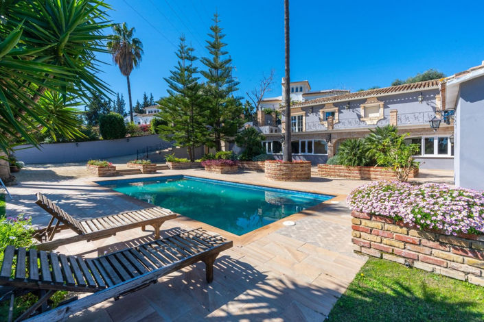 Image No.45-5 Bed House for sale