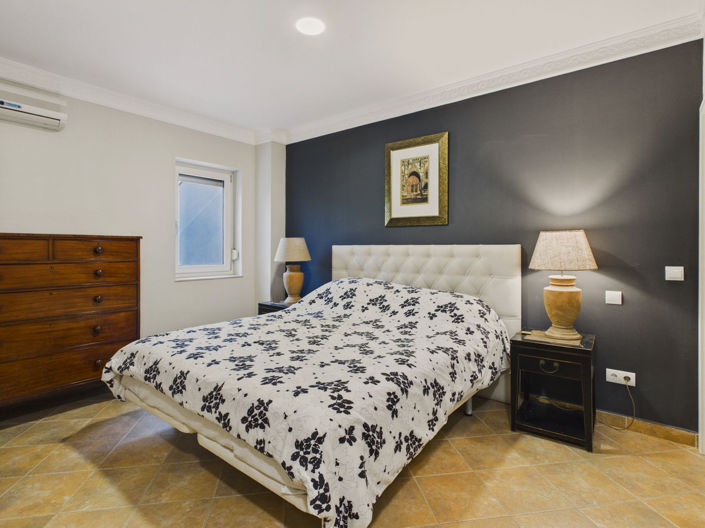 Image No.49-6 Bed House for sale