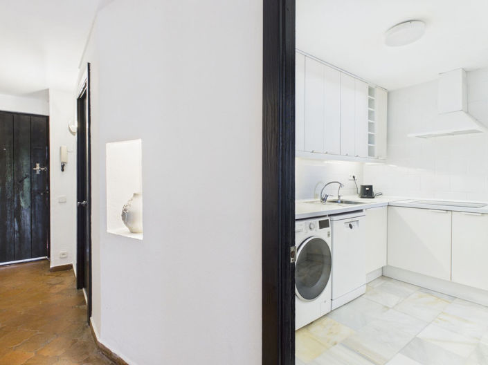 Image No.13-1 Bed Apartment for sale