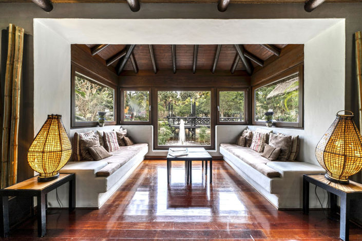 Image No.8-5 Bed House for sale