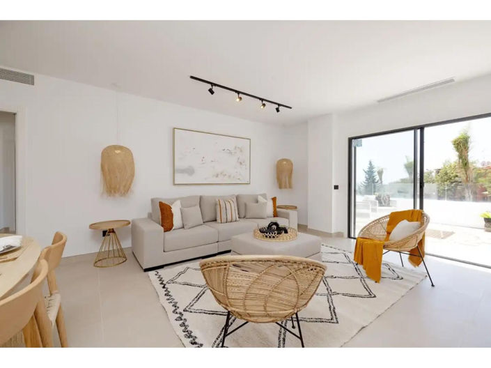 Image No.14-3 Bed Apartment for sale