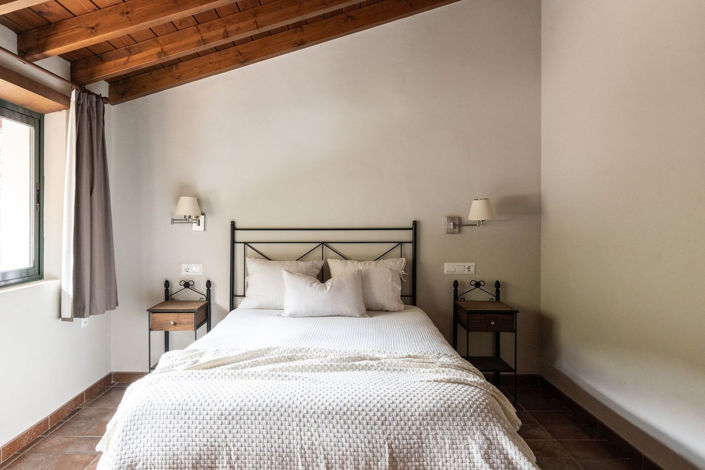 Image No.31-9 Bed House for sale