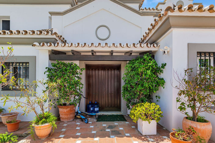 Image No.34-4 Bed House for sale