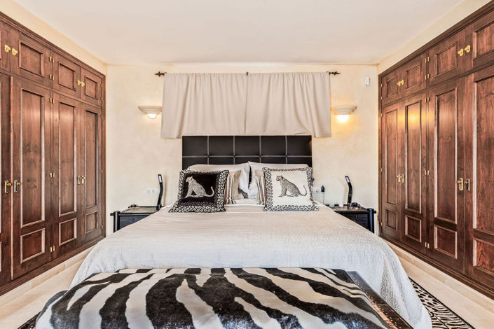 Image No.36-4 Bed House for sale