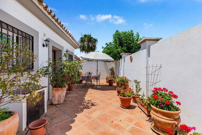 Image No.45-4 Bed House for sale